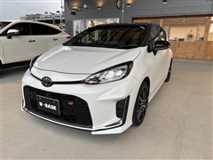 アクア GRスポーツ