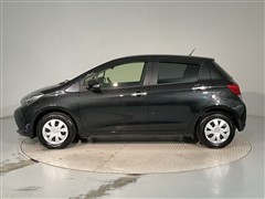 ヴィッツ F LEDエディション