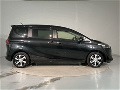 シエンタ Gクエロ