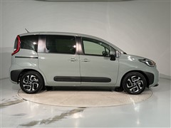 シエンタ HV Z 5ニンノリ