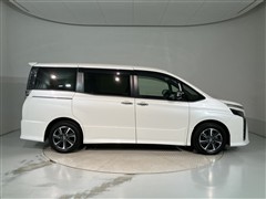 ヴォクシー ZS キラメキ3