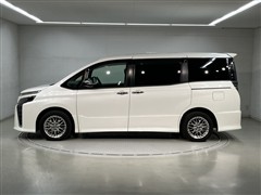 ヴォクシーHV ZS キラメキ3