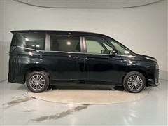 ヴォクシー HV S-Z 4WD