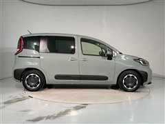 シエンタ Z 7ニンノリ