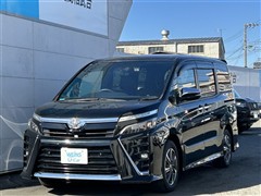 トヨタ ヴォクシー ZS キラメキ3 7ニン