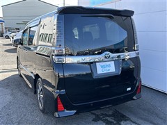 ヴォクシー ZS キラメキ3 7ニン