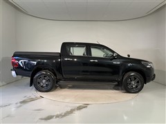 ハイラックス Z 4WD