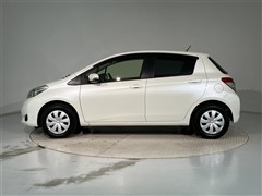 ヴィッツ Fスマイルエディション