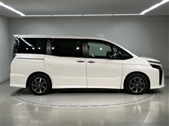 ヴォクシー ZS キラメキ3