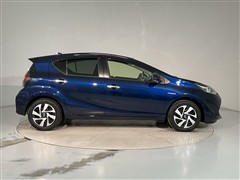 アクア Sスタイルブラック