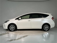 プリウスアルファSチューンブラック2