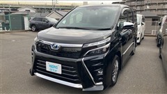 トヨタ　ヴォクシー HV ZS キラメキ2
