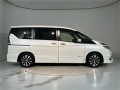 セレナ ハイウェイスター Vセレクション