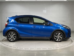 アクア クロスオーバー