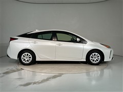 プリウス S セーフティプラス2