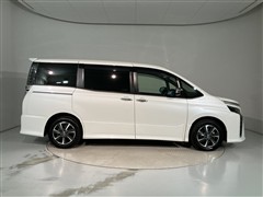 ヴォクシー ZS キラメキ3