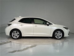 カローラスポーツ G