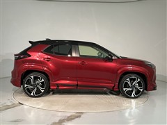 ヤリスクロス Z