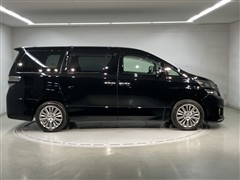 ヴェルファイアZゴールデンアイズ