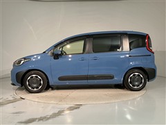 シエンタ HV Z 7ニンノリ