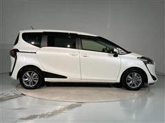 シエンタ HV ファンベース Gクエロ