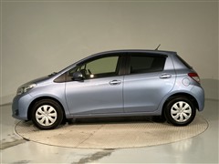 ヴィッツ F スマイルエディション