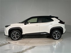 ヤリスクロスHV Z