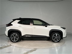 ヤリスクロスHV Z