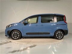 シエンタHV Z 7ニンノリ