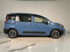 シエンタHV Z 7ニンノリ