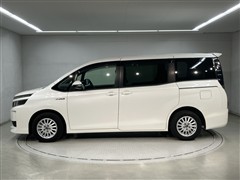 ヴォクシー HV V 7ニンノリ