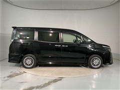 ヴォクシーHV ZS キラメキ