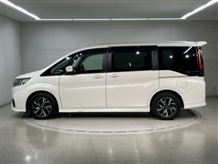 ステップワゴンスパーダ