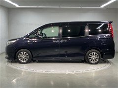 エスクァイア HV Gi 7ニンノリ