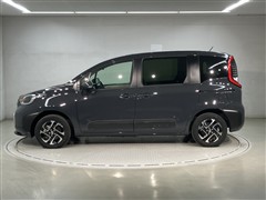 シエンタ HEV Z 4WD 7ニンノリ