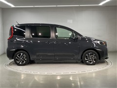 シエンタ HEV Z 4WD 7ニンノリ