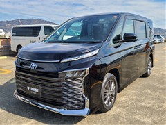 トヨタ　ヴォクシー HEV S-G 7ニンノリ