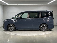 ヴォクシー HEV S-Z