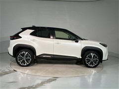 ヤリスクロス Z