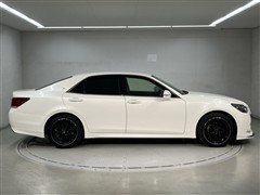 クラウン アスリート