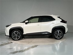 ヤリスクロスHV Z