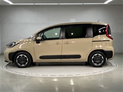 シエンタ HEV Z 7ニンノリ