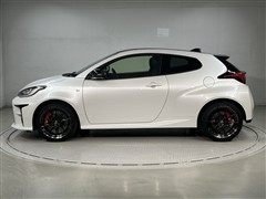 GRヤリス RZ ハイパフォーマンス