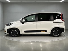 シエンタ HEV Z 5ニンノリ