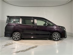 ヴォクシー ZS 7ニンノリ