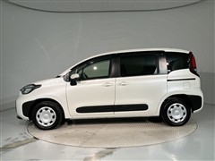 シエンタ HEV G 4WD 5ニンノリ