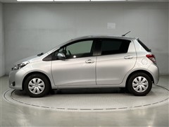 ヴィッツ 1.3FスマートストップP