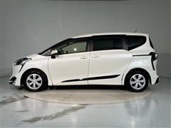 シエンタ ファンベース G