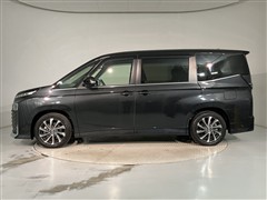 ヴォクシー HEV S-Z