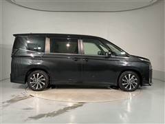 ヴォクシー HEV S-Z